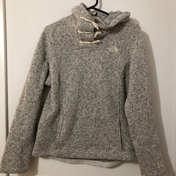 Northface CRESCENT HOODED PULLOVER/ Size: M/ Colour: WILD OAT HEATHER - Picture 2 of 4